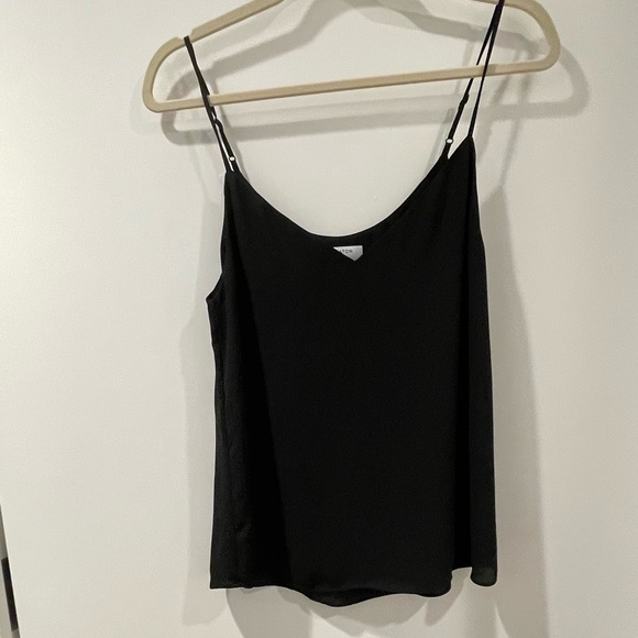 Aritzia Top - Picture 1 of 4